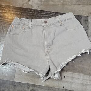 VTG 1995 Levi 551 Gray Cut Off Shorts, size 14 (31" waist)